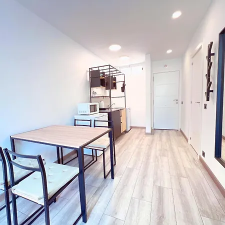 Апартаменты Modern And Funcional Loft In Parque Cattleya, La112 *